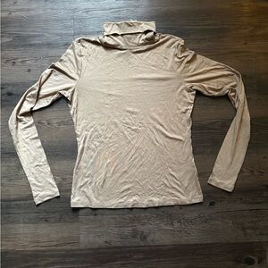 H&M Beige Long Sleeve Turtleneck Top